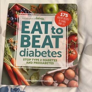 Better Homes And Gardens Eat to Beat Diabetes Cookbook - Green and Red Cover